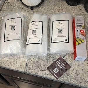 Chef Preserve Vacuum Sealer and Bags Set